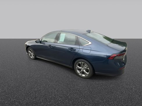 Used 2024 Honda Accord EX image 7