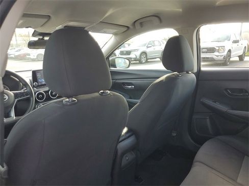 Used 2025 Nissan Sentra SV image 11