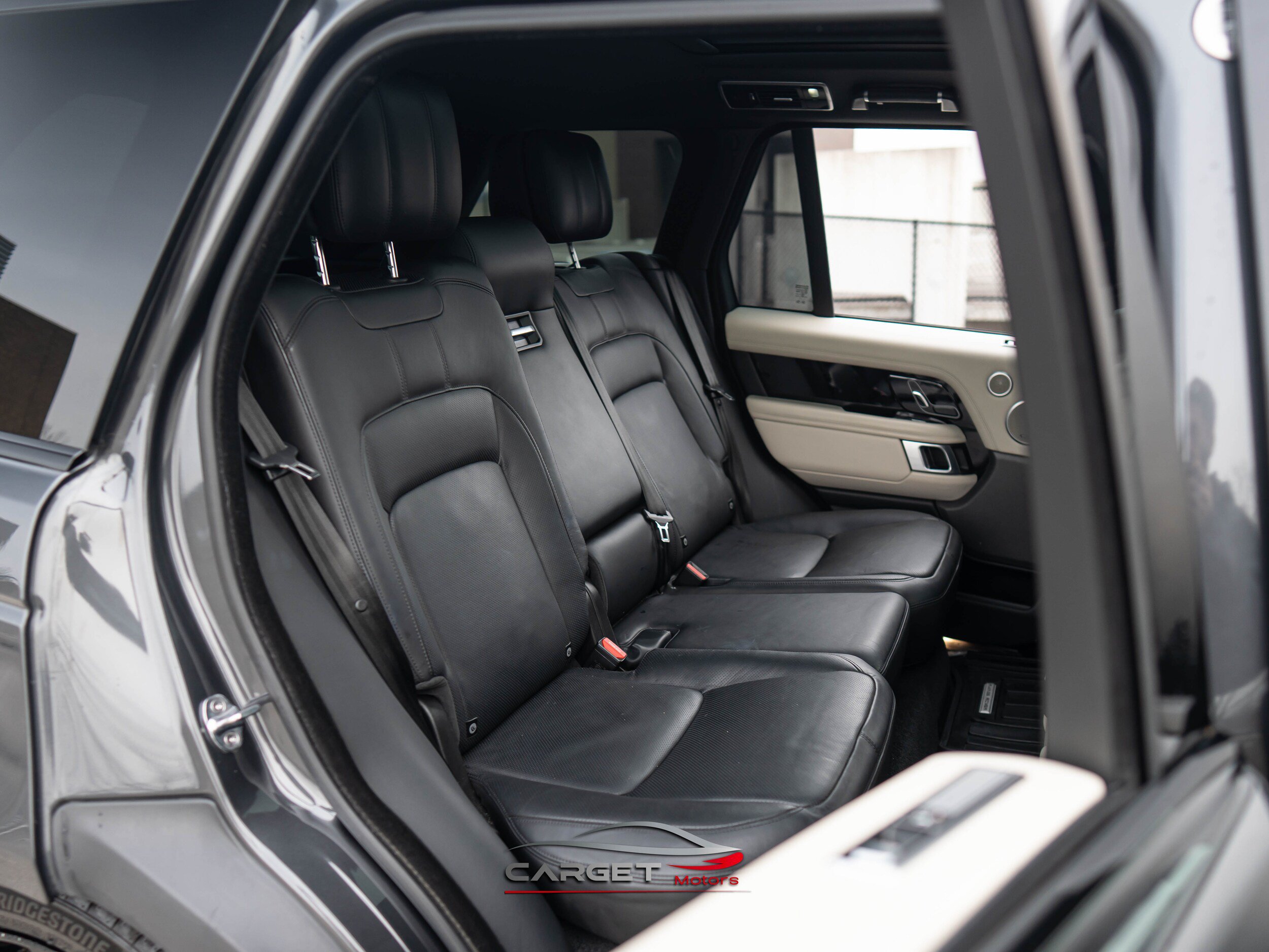 Used 2020 Land Rover Range Rover HSE AWD/4WD image 18
