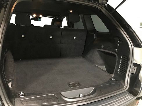 Used 2014 Jeep Grand Cherokee Laredo w/ 18" Wheel & 8.4" Radio Group image 30