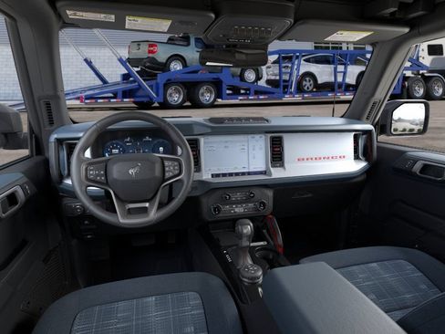 New 2026 Ford Bronco Heritage Edition AWD/4WD image 8