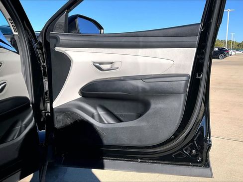 Used 2025 Hyundai Tucson SEL FWD image 39