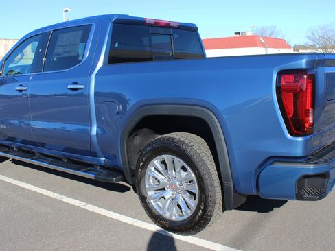New 2026 GMC Sierra 1500 Denali w/ Technology Package image 15