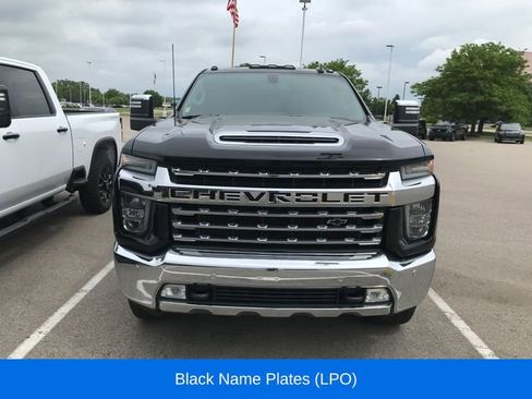 Used 2020 Chevrolet Silverado 2500 LTZ w/ LTZ Convenience Package AWD/4WD image 11