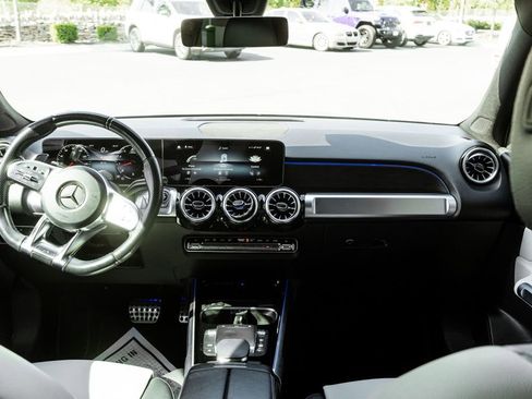 Used 2022 Mercedes-Benz GLB 35 AMG 4MATIC image 7