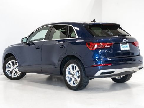 Used 2023 Audi Q3 2.0T Premium w/ Convenience Package AWD/4WD image 30