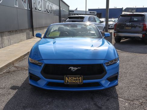 Used 2024 Ford Mustang Premium RWD image 2