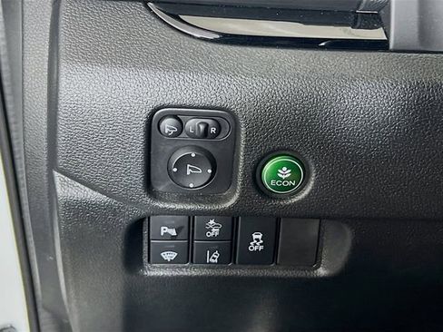 Used 2024 Honda Passport Black Edition image 12