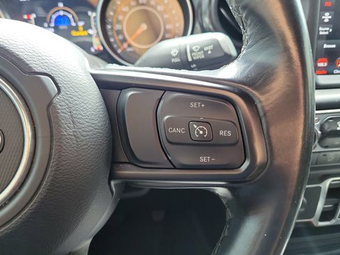 Used 2021 Jeep Gladiator Sport AWD/4WD image 30