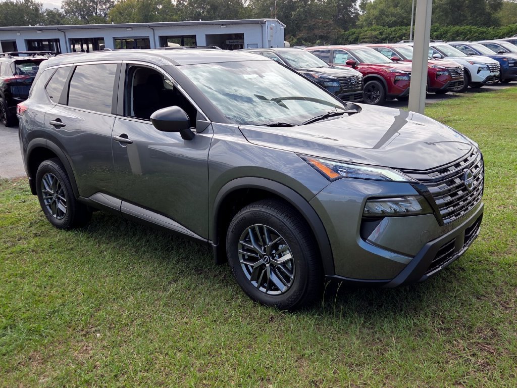 New 2027 Nissan Rogue S FWD image 18