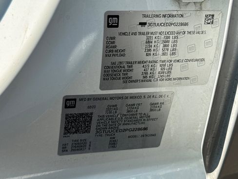 Used 2023 GMC Sierra 1500 Elevation image 35