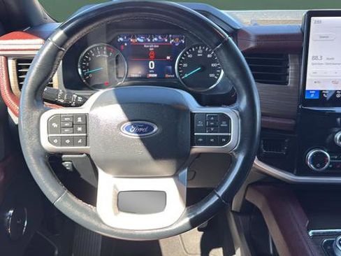 Used 2024 Ford Expedition Max Limited image 25
