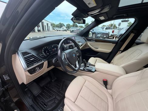 Used 2019 BMW X3 xDrive30i w/ Premium Package AWD/4WD image 10