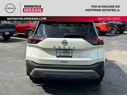 Certified 2023 Nissan Rogue SV w/ SV Premium B Package AWD/4WD image 5