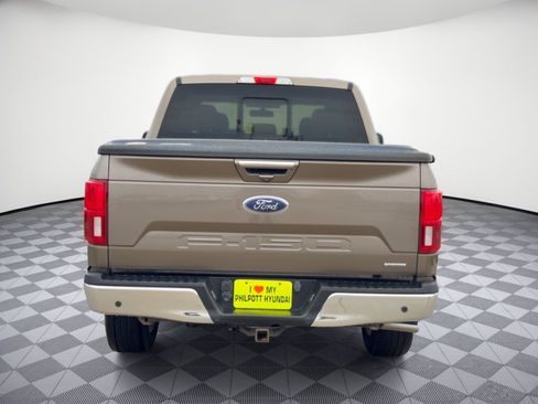 Used 2019 Ford F150 Lariat RWD image 11
