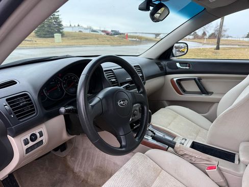 Used 2006 Subaru Outback 2.5i image 12