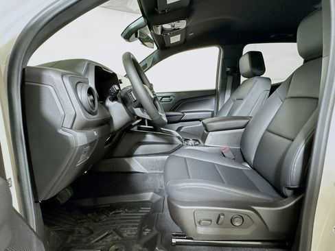 New 2026 Chevrolet Colorado Trail Boss AWD/4WD image 12