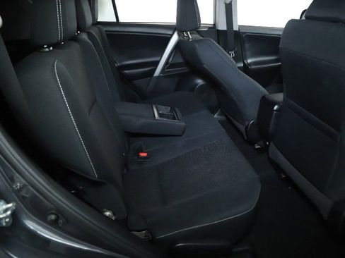 Used 2018 Toyota RAV4 Adventure AWD/4WD image 32