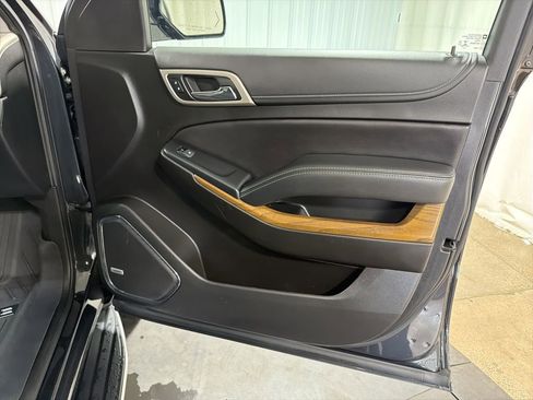 Used 2020 GMC Yukon Denali w/ Open Road Package AWD/4WD image 23