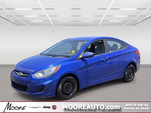 Used 2013 Hyundai Accent GLS FWD image 1