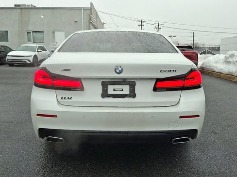 Used 2022 BMW 530i xDrive w/ Premium Package image 6