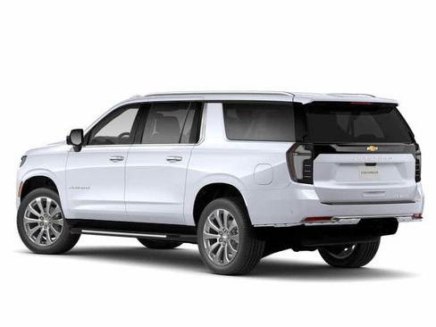 New 2026 Chevrolet Suburban Premier AWD/4WD image 29