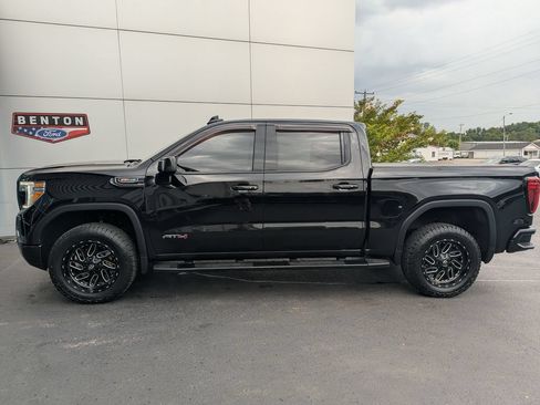 Used 2021 GMC Sierra 1500 AT4 AWD/4WD image 2