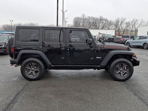 Used 2018 Jeep Wrangler Unlimited Rubicon AWD/4WD image 7