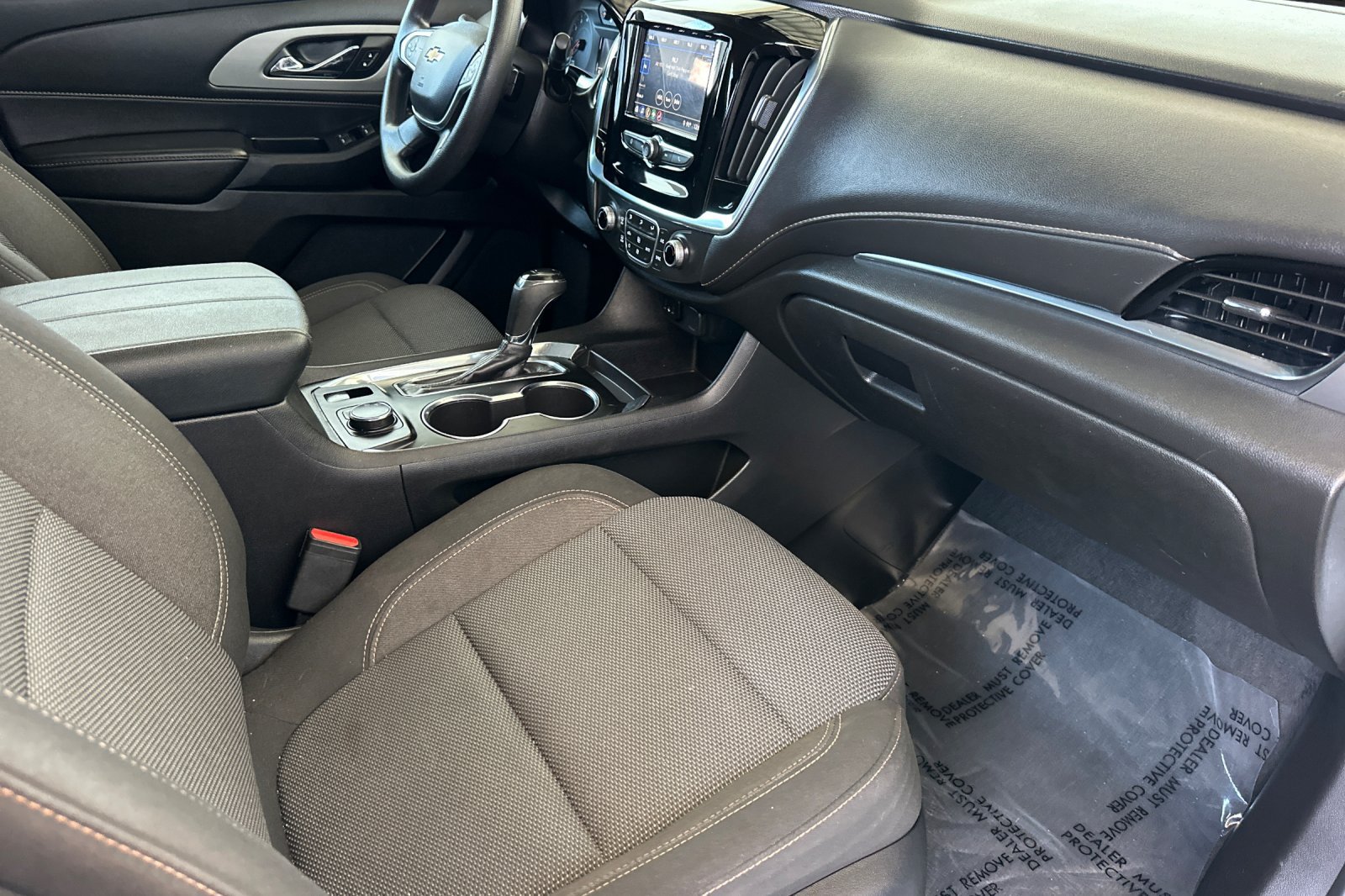Used 2020 Chevrolet Traverse LS FWD image 21