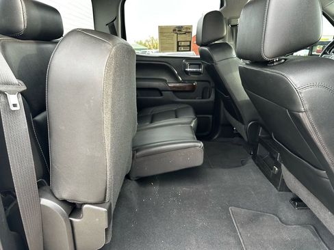 Used 2019 GMC Sierra 2500 SLT w/ Duramax Plus Package image 25