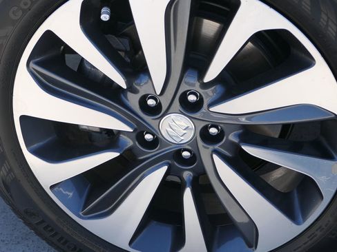 Used 2022 Buick Encore Preferred w/ Safety Package FWD image 12