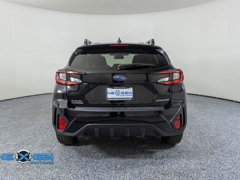 Used 2025 Subaru Crosstrek 2.0i Premium AWD/4WD image 6