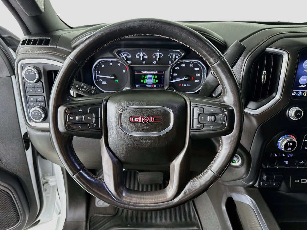 Used 2022 GMC Sierra 2500 AT4 w/ Gooseneck/5TH Wheel Package AWD/4WD image 12