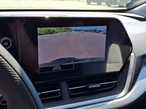 New 2026 Chevrolet Trax LS w/ LS Convenience Package FWD image 13