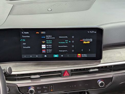 Certified 2025 Kia Sorento X-Line EX AWD/4WD image 19