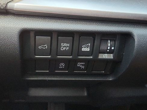 Used 2023 Subaru Forester Premium image 21