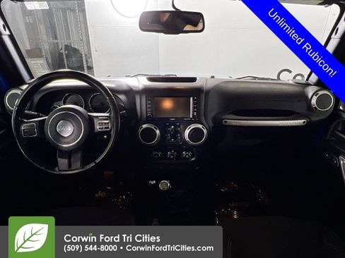 Used 2016 Jeep Wrangler Unlimited Rubicon AWD/4WD image 7