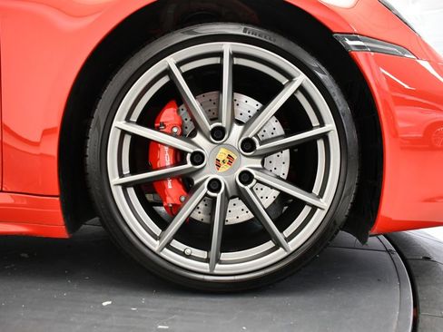 Used 2021 Porsche 911 Targa 4S Heritage Design image 19