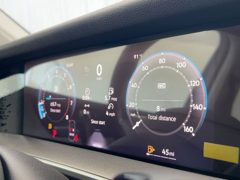 New 2026 Volkswagen Tiguan S FWD image 19