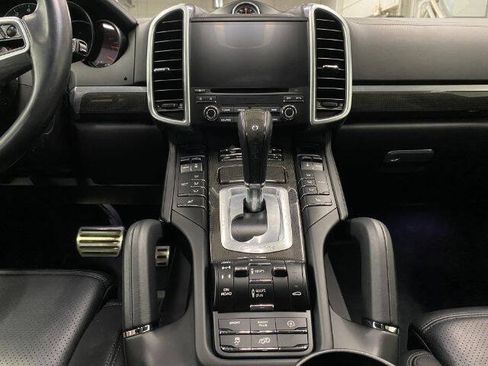 Used 2017 Porsche Cayenne GTS w/ Premium Plus Package AWD/4WD image 26