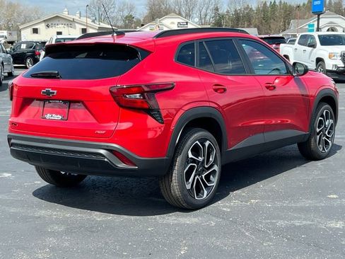 New 2026 Chevrolet Trax RS w/ Driver Confidence Package FWD image 40