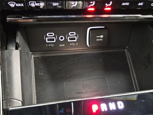 Used 2023 Jeep Grand Cherokee Altitude AWD/4WD image 41