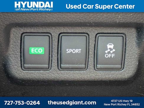 Used 2015 Nissan Sentra SV FWD image 23