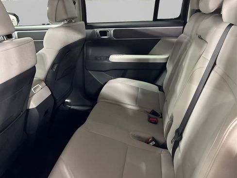 New 2026 Hyundai Santa Fe SE image 10