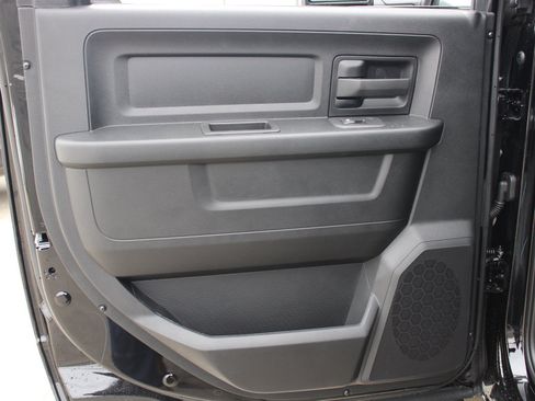 New 2026 RAM 2500 Tradesman AWD/4WD image 30
