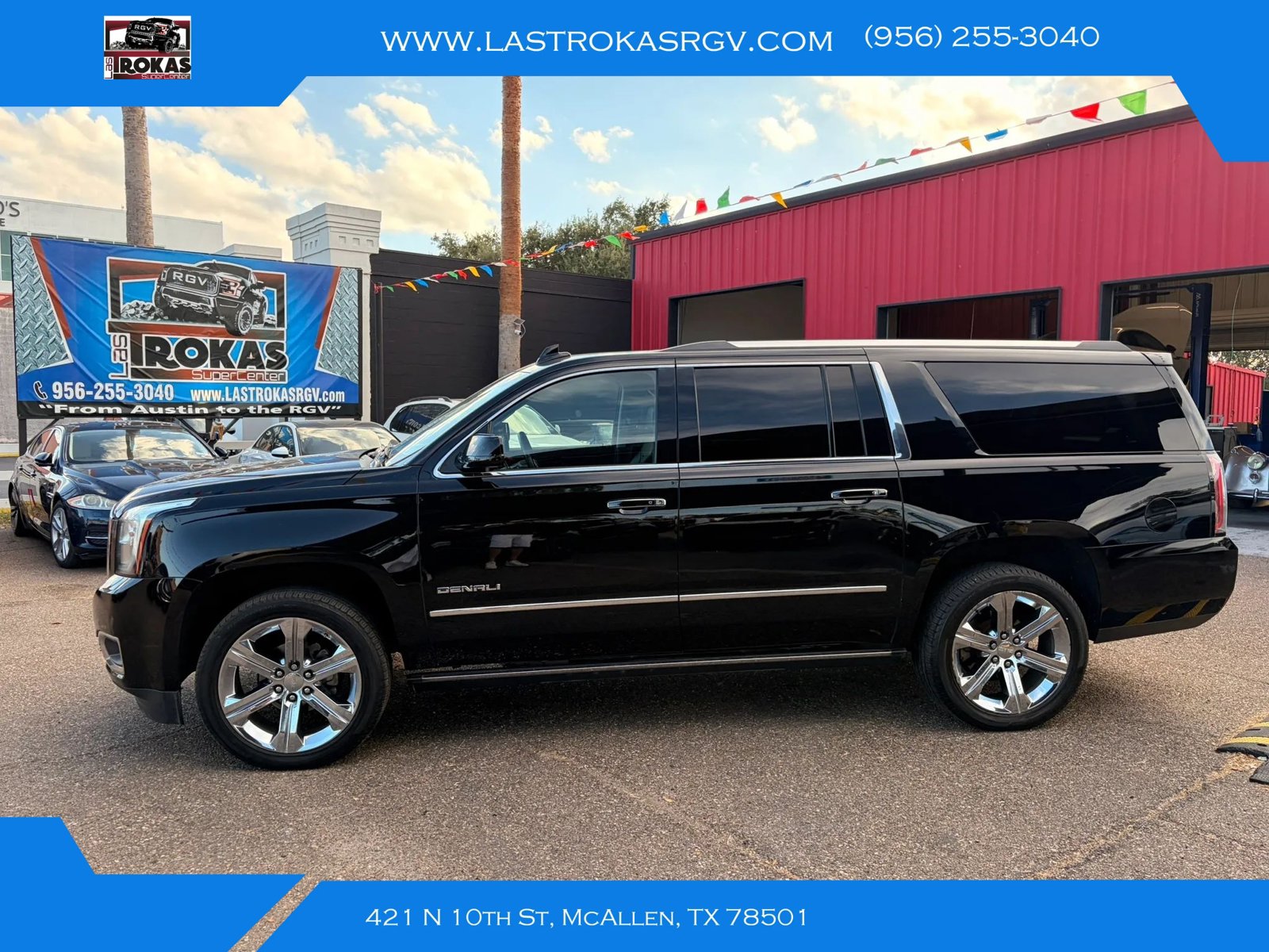 Used 2018 GMC Yukon XL Denali w/ Open Road Package AWD/4WD image 1