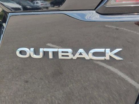 Used 2024 Subaru Outback Premium AWD/4WD image 23