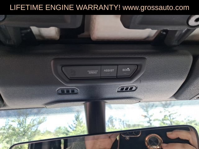 Used 2019 Jeep Wrangler Unlimited Sahara w/ Uconnect 4C Nav & Sound Group AWD/4WD image 20