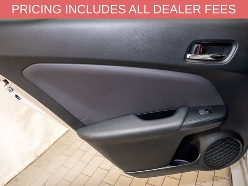 Used 2021 Toyota Prius Prime XLE FWD image 9