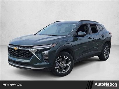 Used 2025 Chevrolet Trax LT